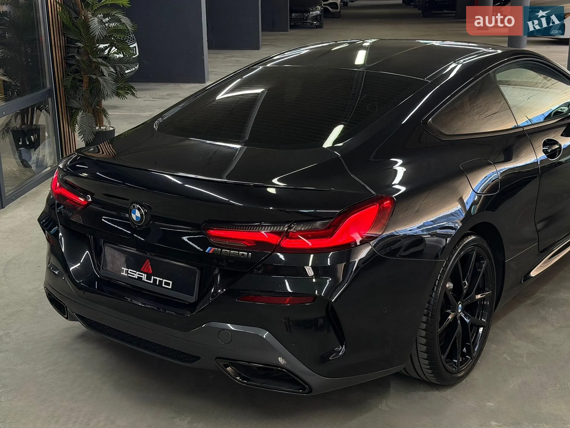 2021 BMW 8er - мініатюра 18