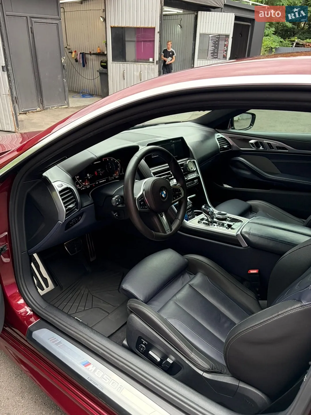 2019 BMW 8er - мініатюра 8