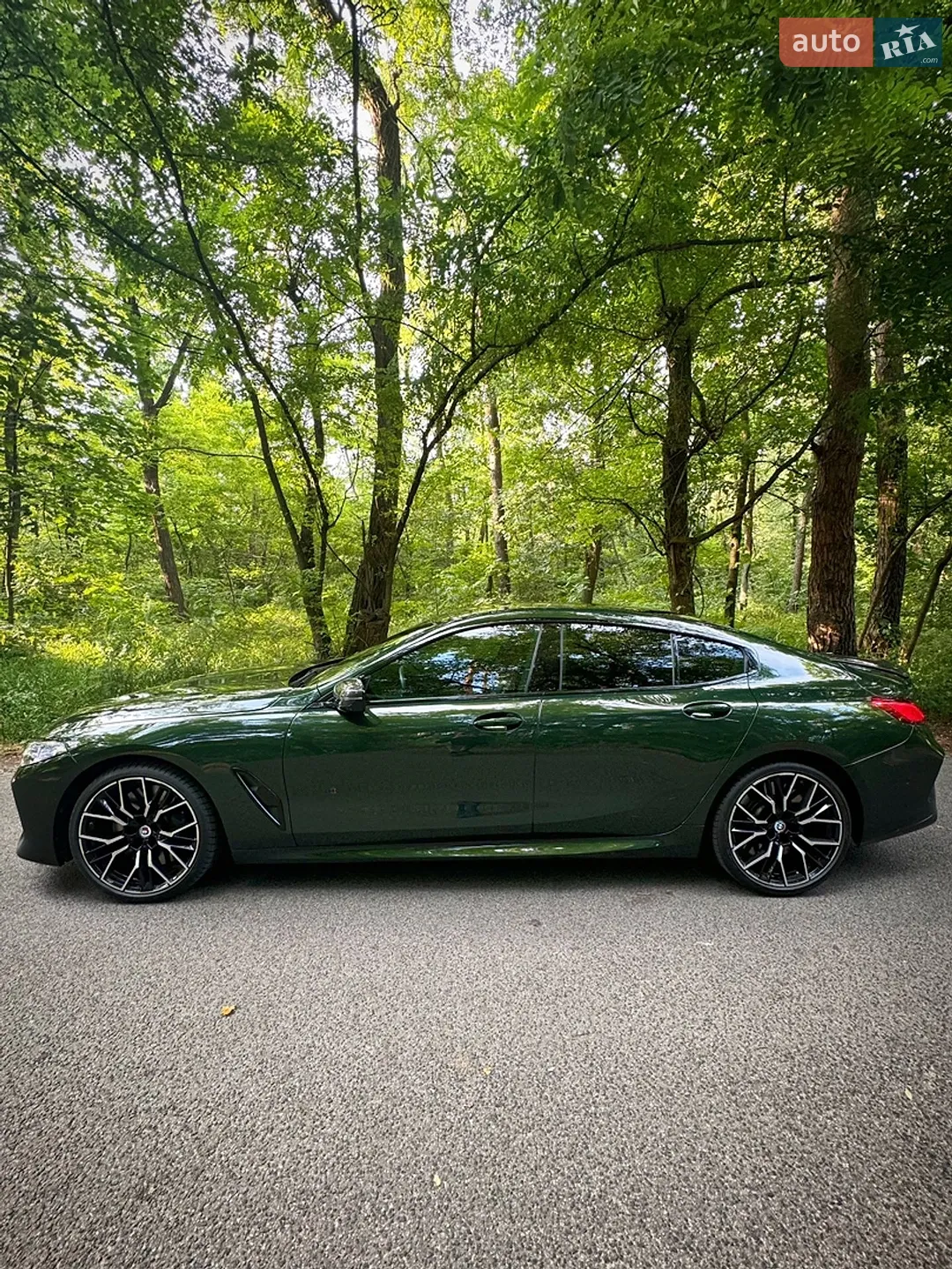 2022 BMW 8er - мініатюра 7