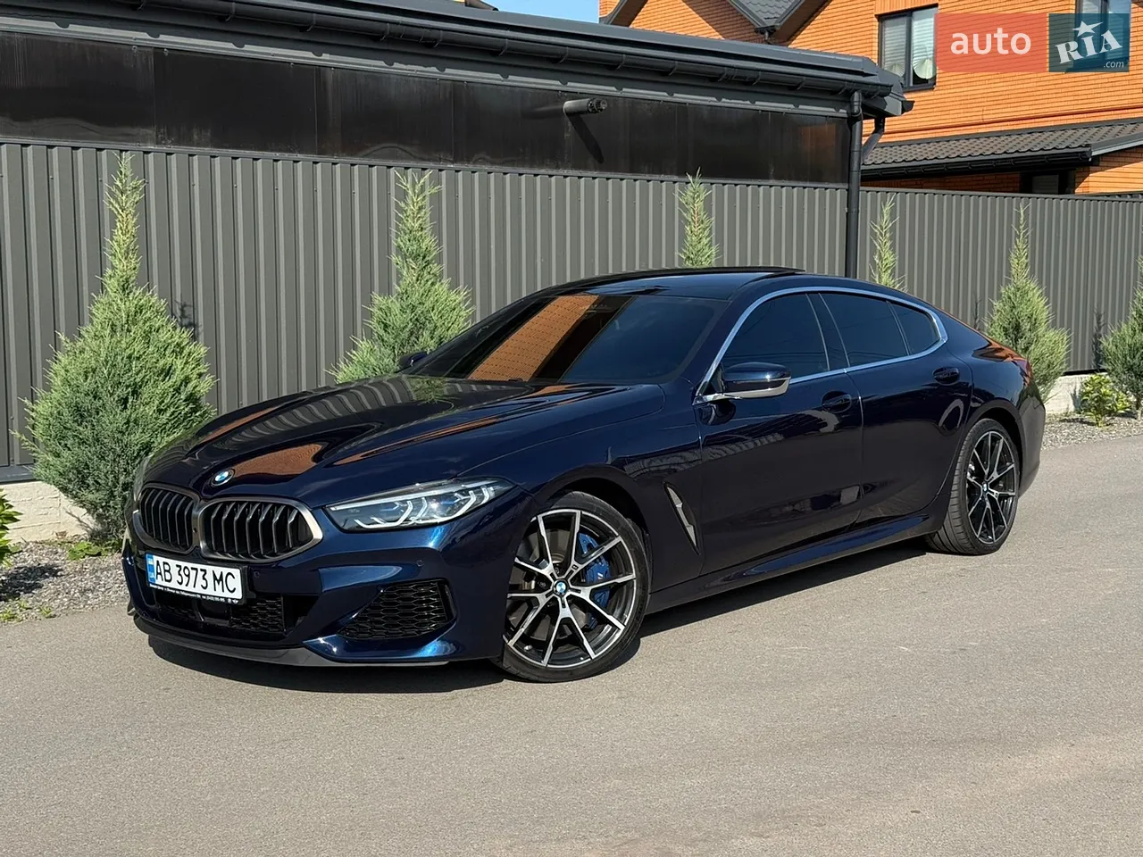 2021 BMW 8er - мініатюра 24