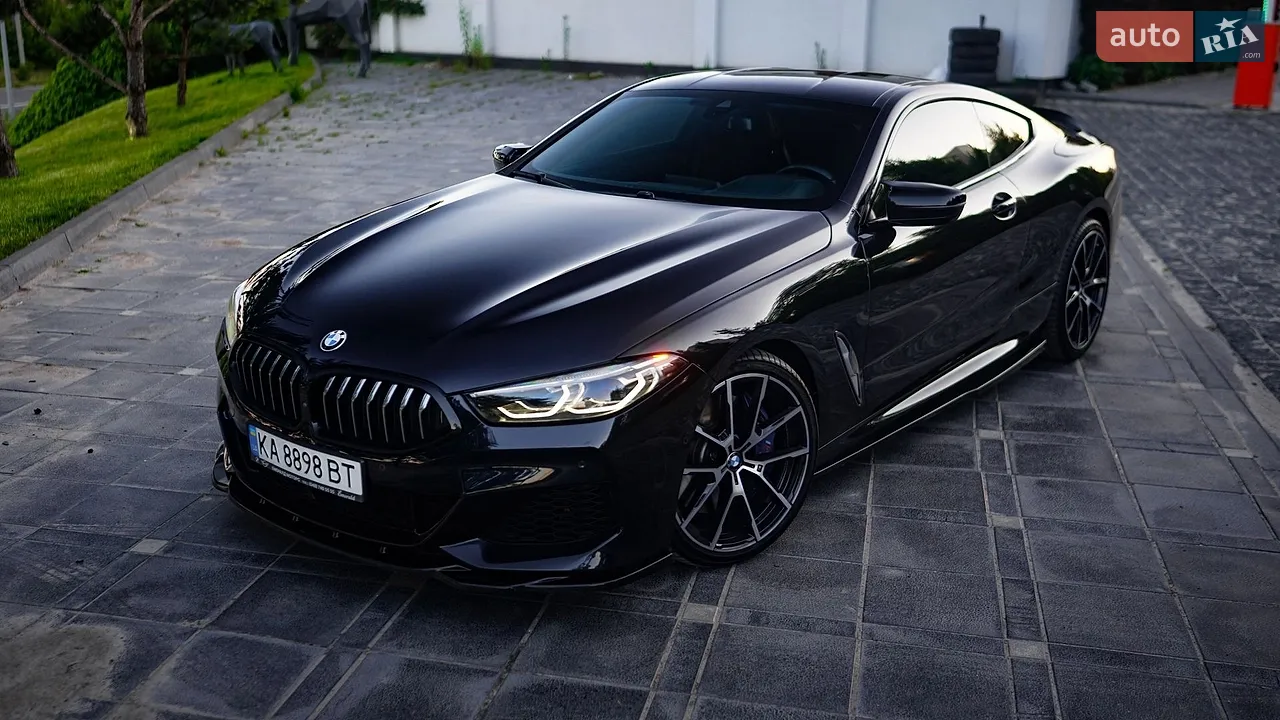 2021 BMW 8er - мініатюра 12