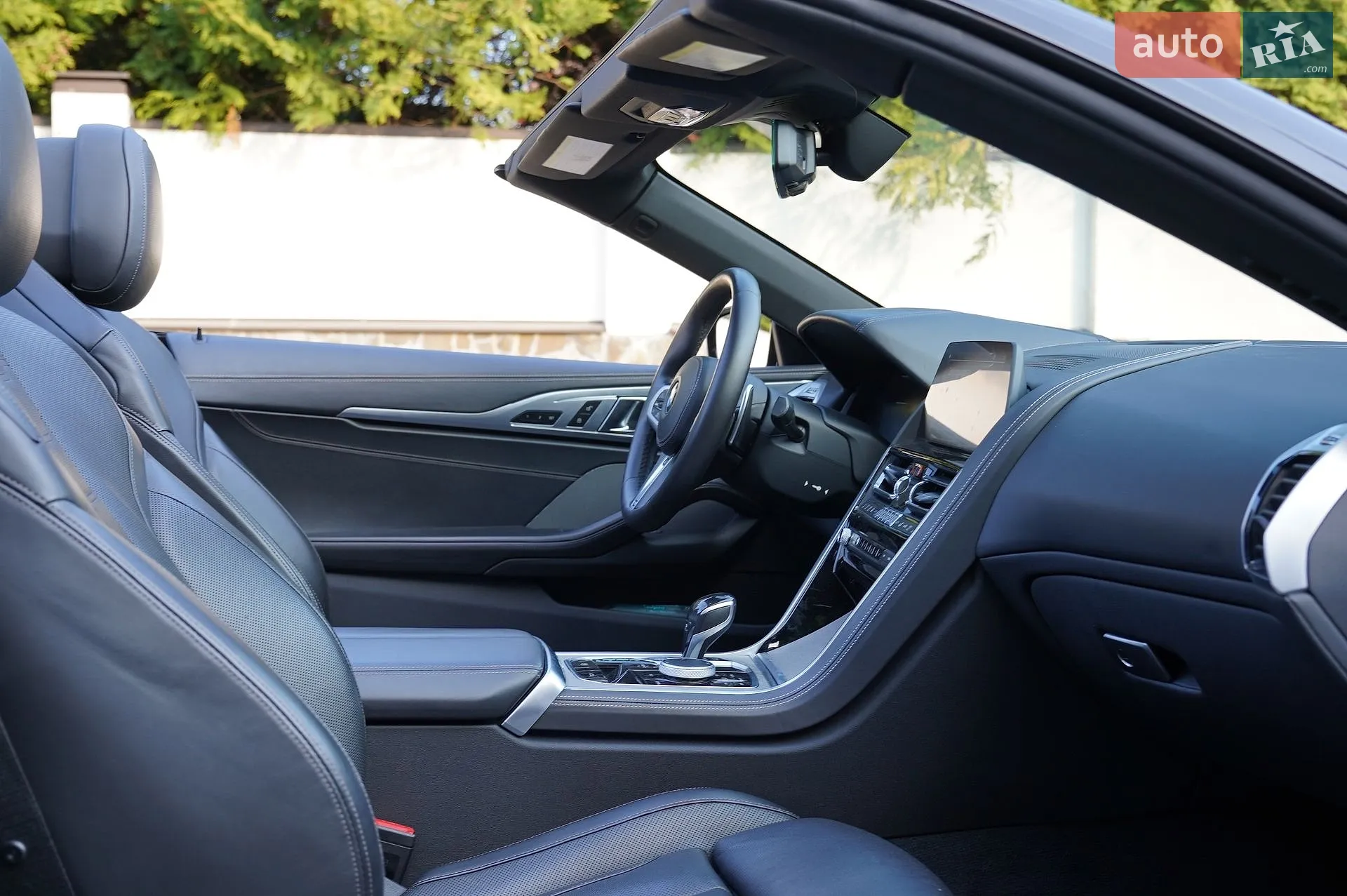 2019 BMW 8er - мініатюра 18