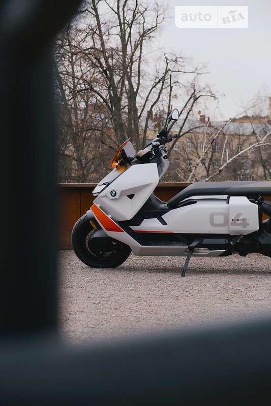 Скутер BMW CE 04 2023 в Киеве