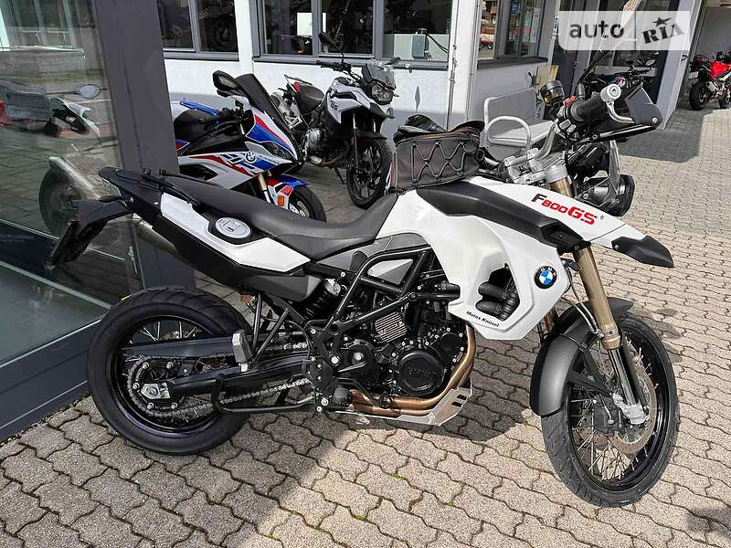 Bmw 2024 f800gs white