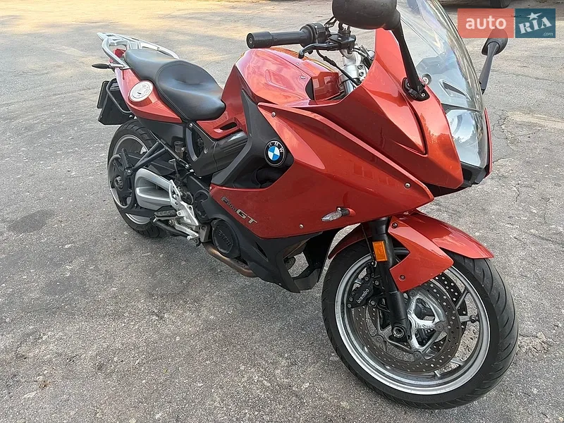 BMW F 800GT 2013
