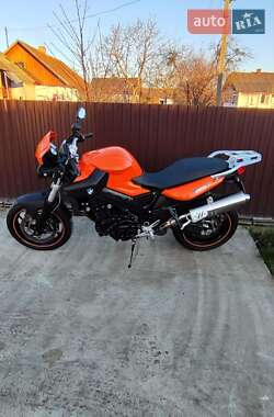 Мотоцикл Спорт-туризм BMW F 800R 2013 в 