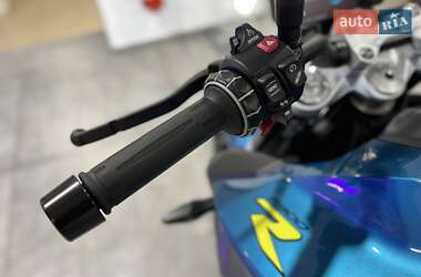 Мотоцикл Без обтекателей (Naked bike) BMW F 900R 2025 в 