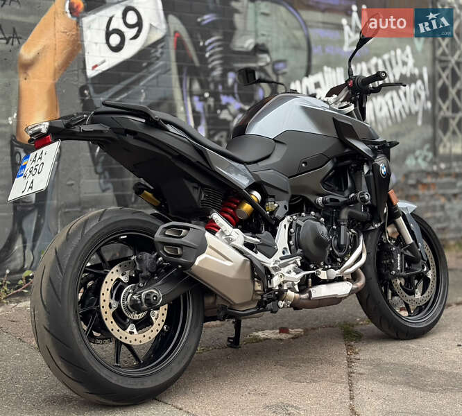 Мотоцикл Без обтекателей (Naked bike) BMW F 900R 2023 в Киеве