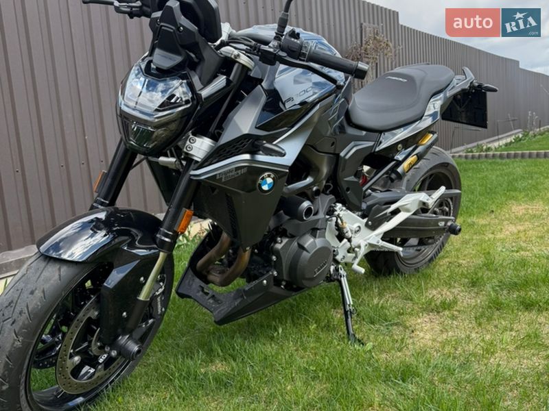 Мотоцикл Без обтекателей (Naked bike) BMW F 900R 2025 в Луцке фото 7 Мотоцикл Без обтекателей (Naked bike) BMW F 900R 2025 в Луцке