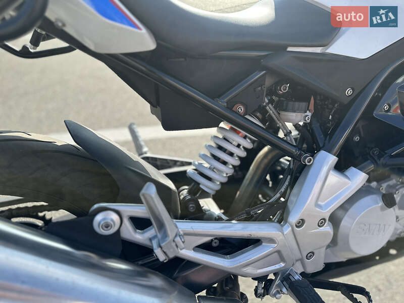 Мотоцикл Без обтекателей (Naked bike) BMW G 310R 2017 в Киеве