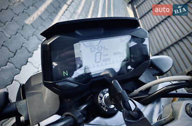 Мотоцикл Без обтекателей (Naked bike) BMW G 310R 2018 в 