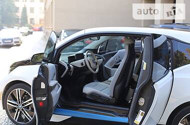 Хэтчбек BMW I3 2015 в Ужгороде