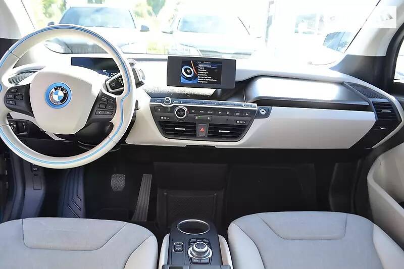 Хэтчбек BMW I3 2015 в Львове