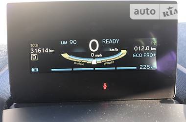 Хетчбек BMW I3 2017 в 