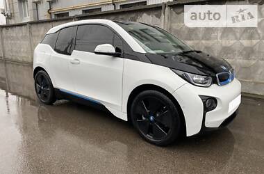 Хетчбек BMW I3 2015 в 