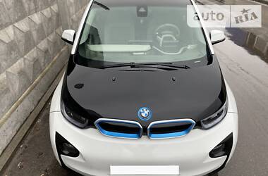 Хетчбек BMW I3 2015 в 