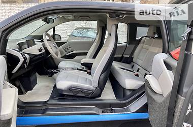 Хетчбек BMW I3 2015 в 