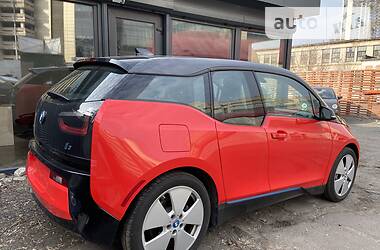 Хетчбек BMW I3 2015 в 