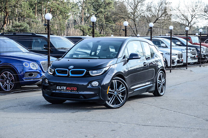 Седан BMW I3 2015 в Киеве