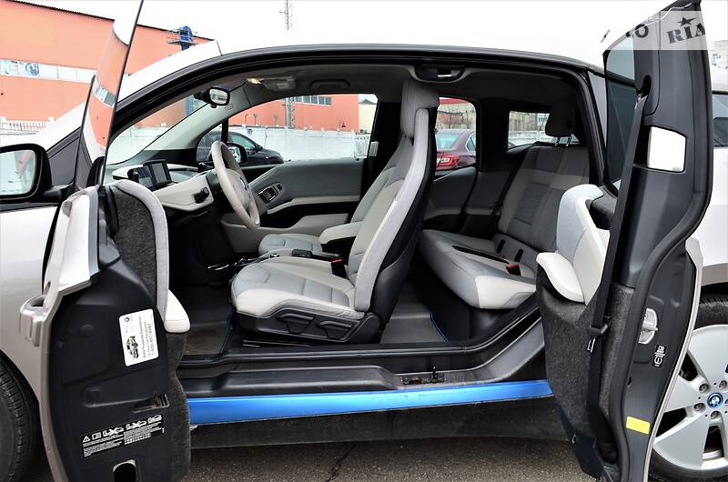 Хэтчбек BMW I3 2014 в Киеве