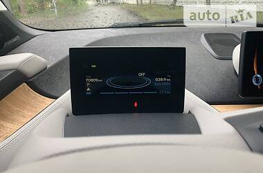 Хетчбек BMW I3 2017 в 