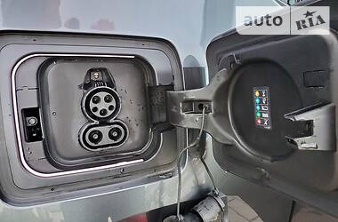Хетчбек BMW I3 2017 в 