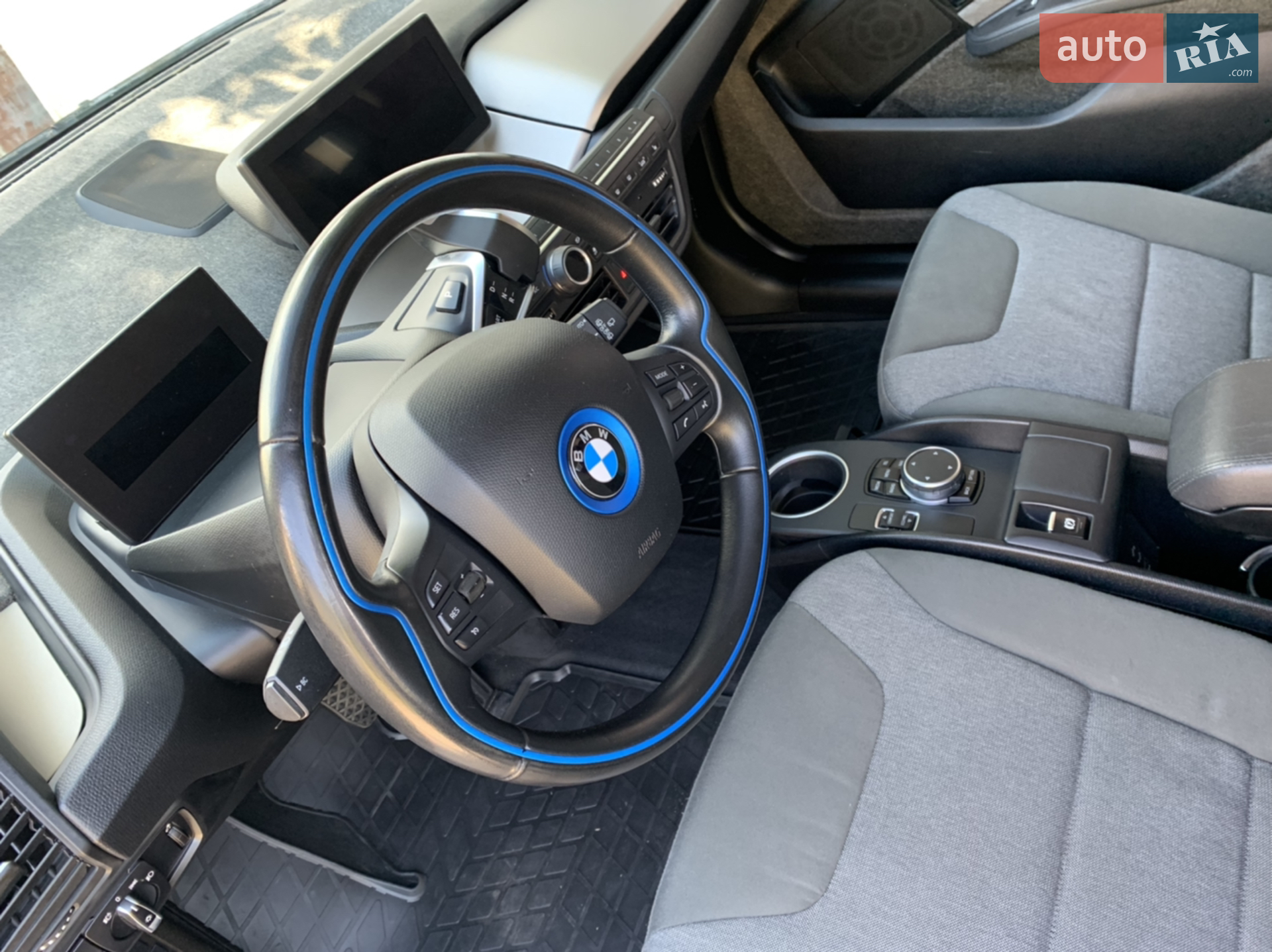 2015 BMW i3 - мініатюра 28