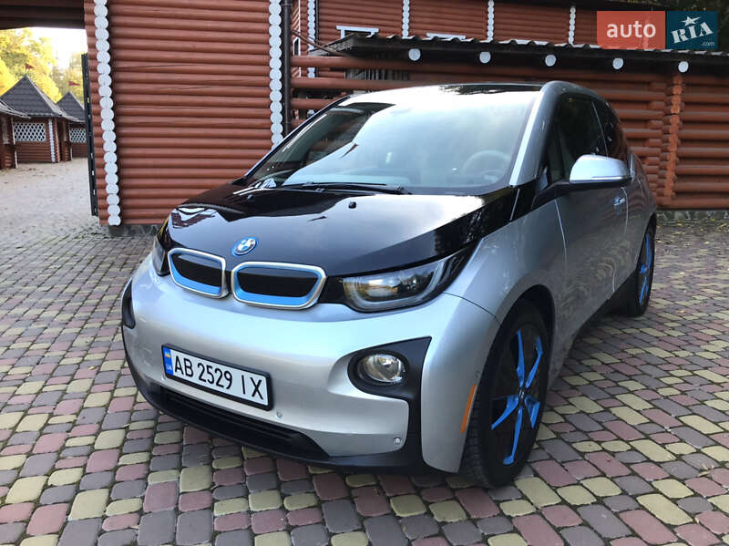 Хетчбек BMW I3 2015 в 