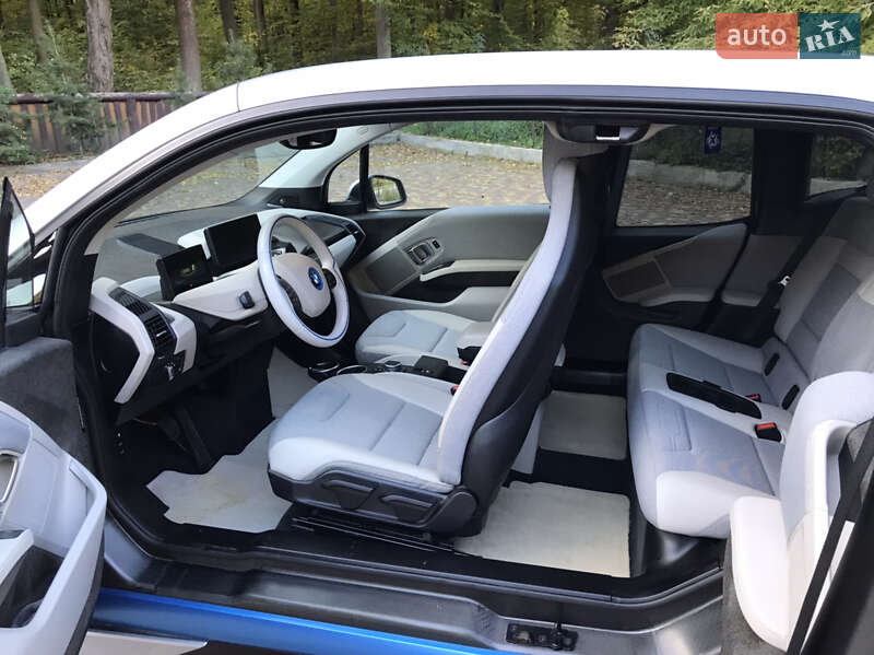 Хэтчбек BMW I3 2015 в Виннице