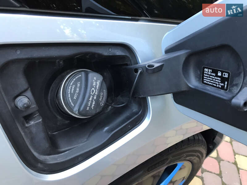 Хэтчбек BMW I3 2015 в Виннице