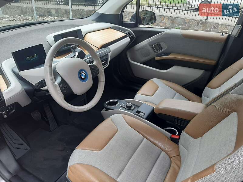 Хэтчбек BMW I3 2015 в Сваляве