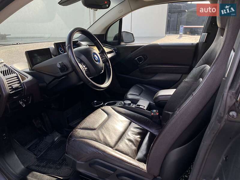 Хэтчбек BMW I3 2015 в Ужгороде