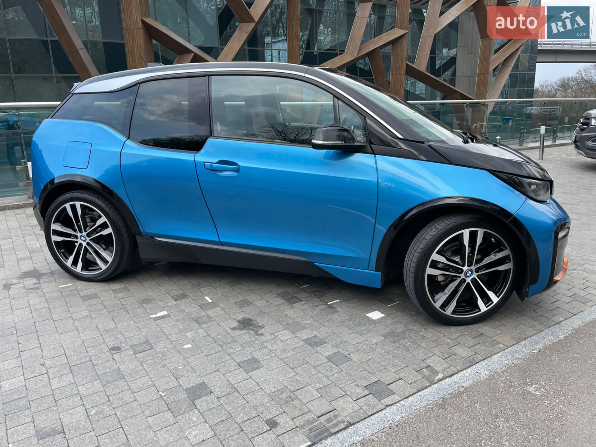 2017 BMW i3 - мініатюра 3