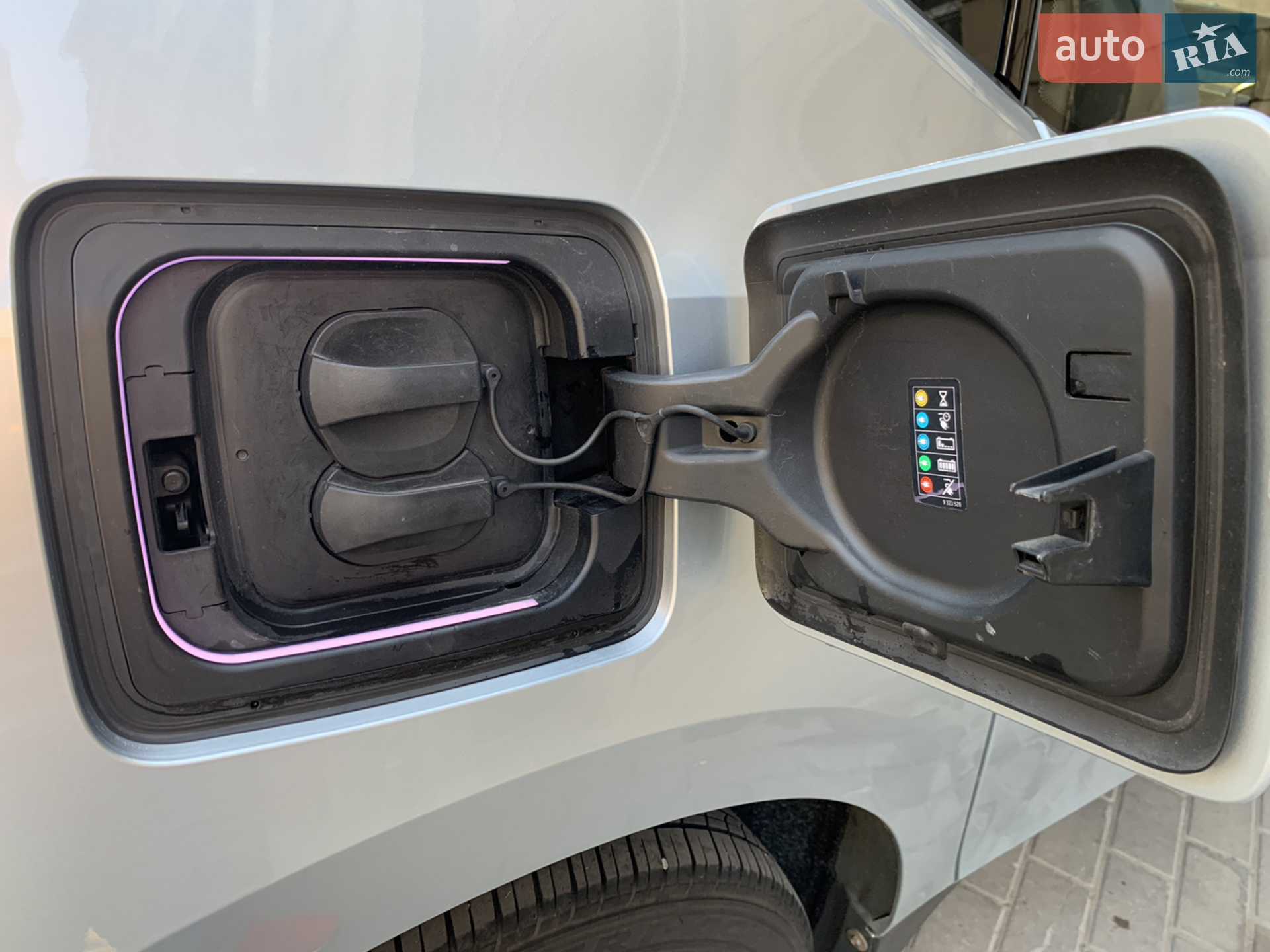 2016 BMW i3 - мініатюра 8