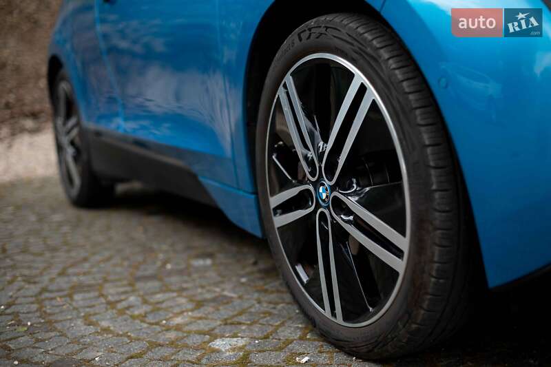 Хетчбек BMW I3 2016 в Самборі