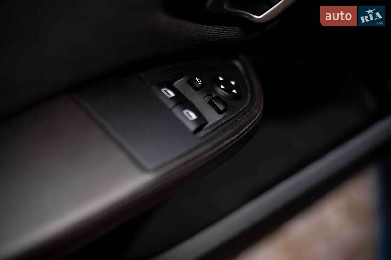 Хетчбек BMW I3 2016 в Самборі