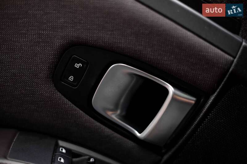 Хетчбек BMW I3 2016 в Самборі