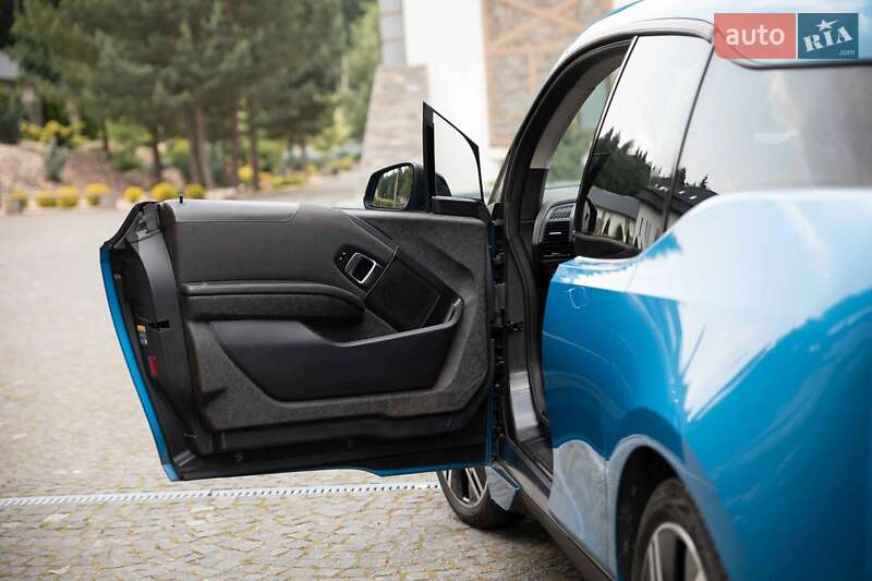 Хетчбек BMW I3 2016 в Самборі