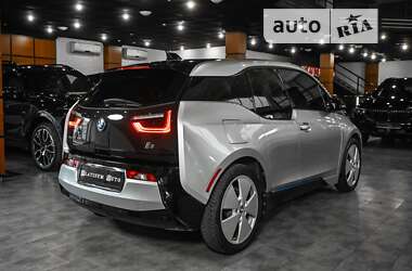Хетчбек BMW I3 2015 в 