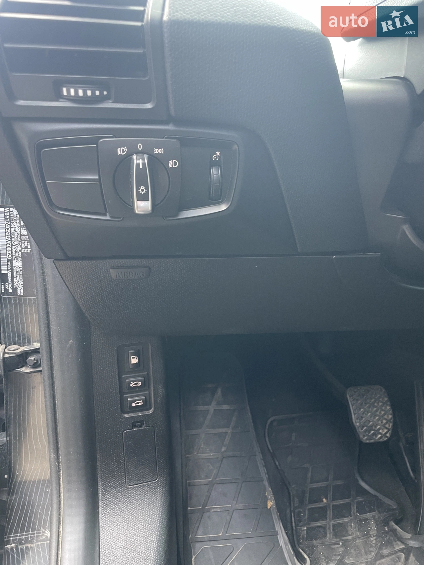 2016 BMW i3 - мініатюра 11