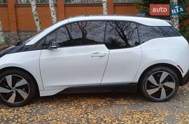 Хетчбек BMW I3 2017 в 