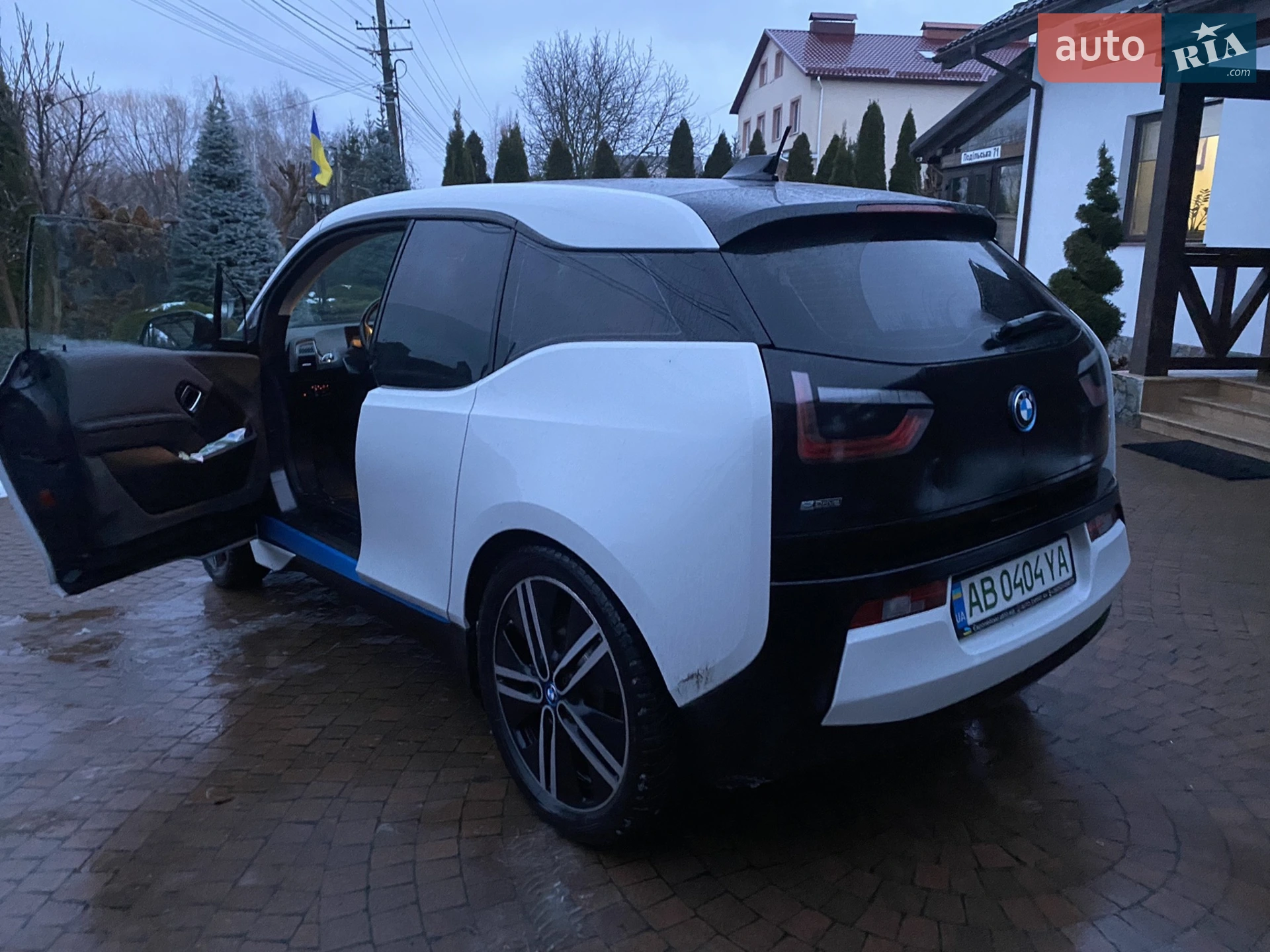 2017 BMW i3 - мініатюра 11
