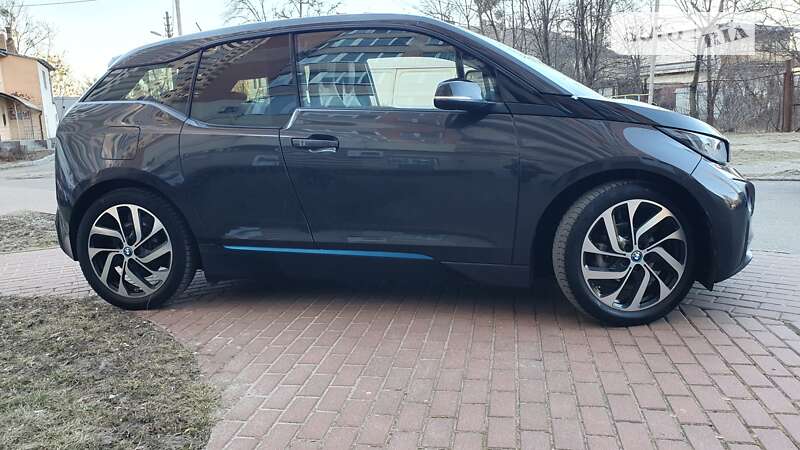 Хэтчбек BMW I3 2015 в Киеве