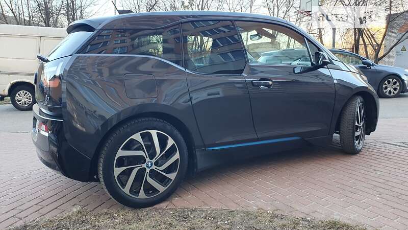 Хэтчбек BMW I3 2015 в Киеве