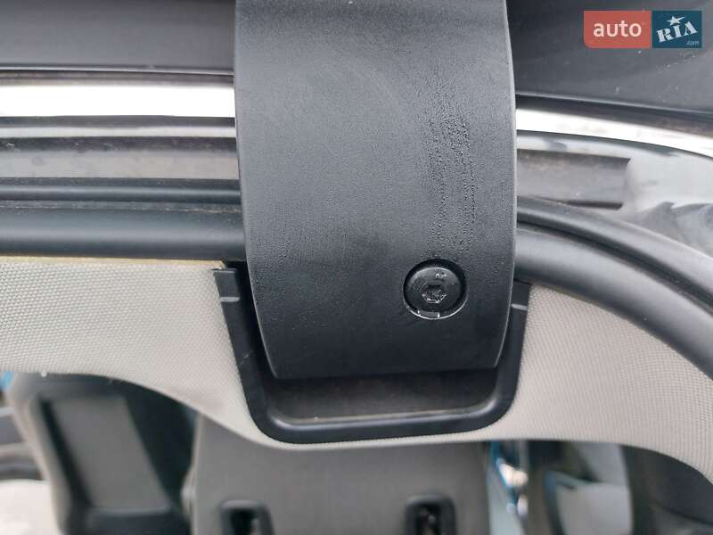 Хэтчбек BMW I3 2015 в Киеве