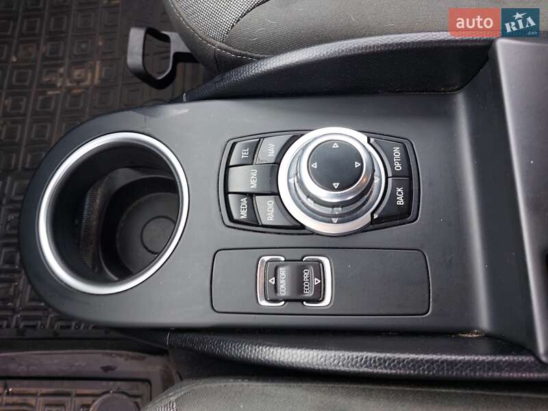 Хэтчбек BMW I3 2015 в Киеве