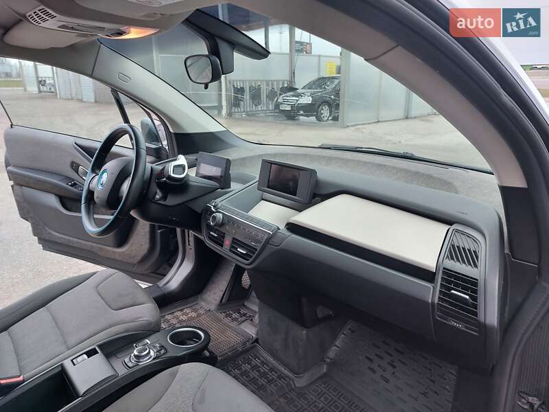 Хэтчбек BMW I3 2015 в Киеве