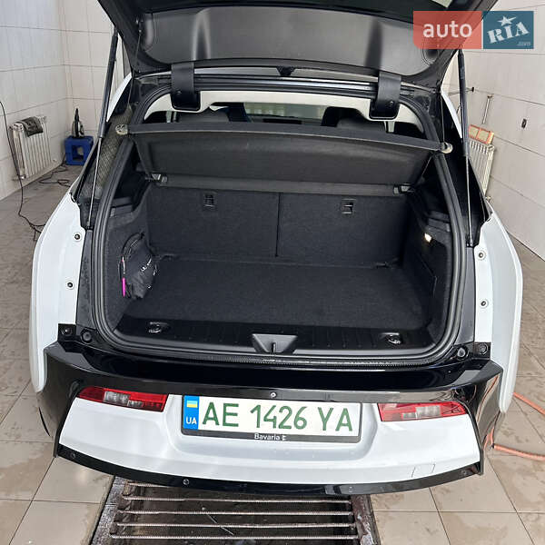 Хэтчбек BMW I3 2015 в Львове