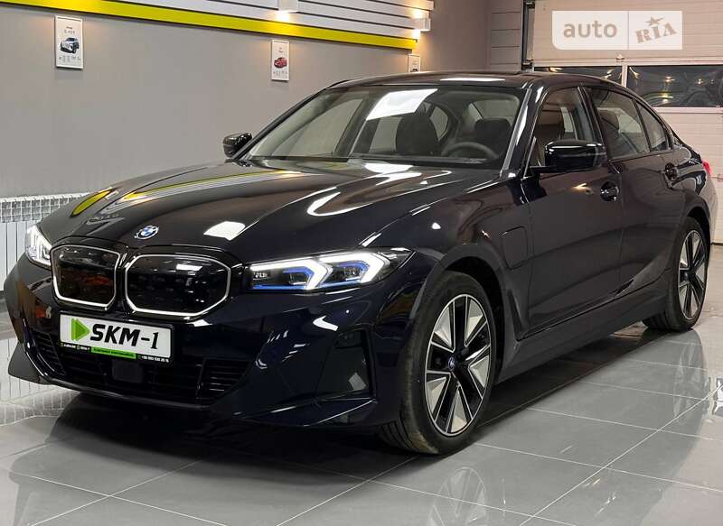 Седан BMW I3 2024 в Києві
