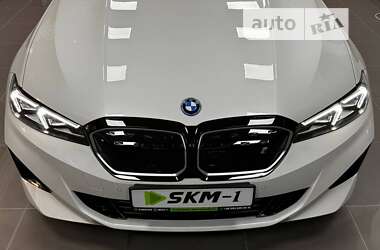 Седан BMW I3 2024 в Києві